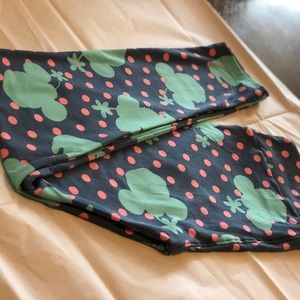 **2 for $25!** LuLaRoe Minnie Mouse Leggings